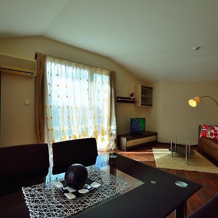 City Art Boutique Apartments Ruse Exterior foto